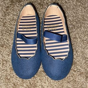 Toddler dress flats!